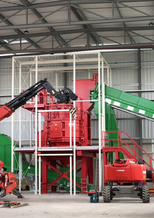 Shredder noise enclosure (FR)